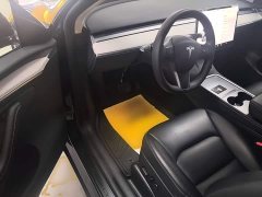 Tesla Model Y Rear-Wheel Drive - ფოტო 16