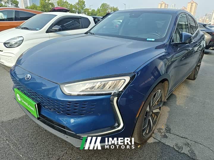 Seres SF5 Four-Wheel Drive High-Performance Sport Edition