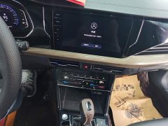 Volkswagen Passat 330TSI Luxury - ფოტო 13