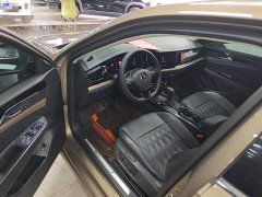 Volkswagen Passat 330TSI Luxury - ფოტო 16
