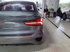 SAIC MG i5 2021 1.5L CVT Platinum Edition - ფოტო 8