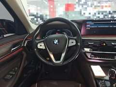 BMW 5 Series New Energy 535Le Luxury Package - ფოტო 11