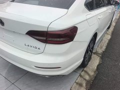 Volkswagen Lavida 1.5L Automatic Comfort - ფოტო 8