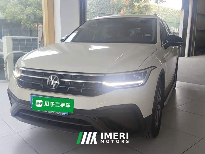 Volkswagen Tiguan L Outstanding Edition 300TSI Automatic Two-Wheel Drive Dragon Ascendant Version