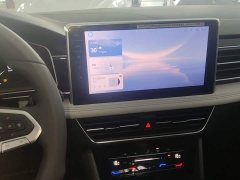Volkswagen Tiguan L 2025 Outstanding Edition 300TSI Automatic Two-Wheel Drive Dragon Ascendant Version - ფოტო 13