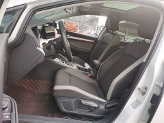 Volkswagen Golf 2021 280TSI DSG Pro - ფოტო 15