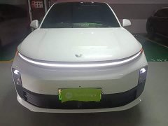 Li Auto L6 Max - ფოტო 3