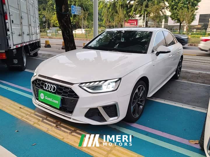 Audi A4L 40 TFSI Fashion Dynamic