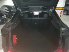 Tesla Model Y Rear-Wheel Drive - ფოტო 19