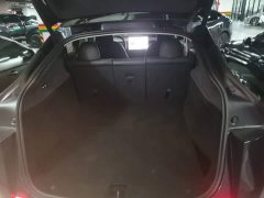 Tesla Model Y Rear-Wheel Drive - ფოტო 19