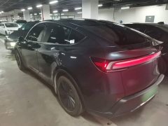 Tesla Model Y Rear-Wheel Drive - ფოტო 5