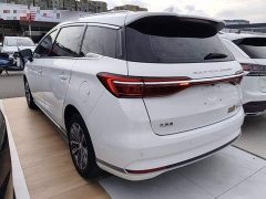 BYD Song MAX Upgraded 1.5T Automatic Luxury 7-Seater - ფოტო 5