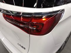 Buick GL8 ES Luxun Luxury Edition - ფოტო 8