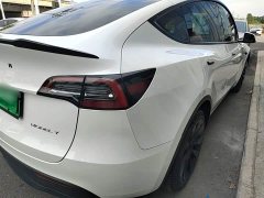 Tesla Model Y Long Range All-Wheel Drive - ფოტო 8