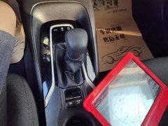 Toyota Corolla 1.8L CVT Luxury - ფოტო 14