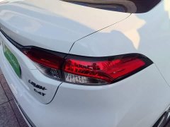 Toyota Corolla 1.8L CVT Luxury - ფოტო 8