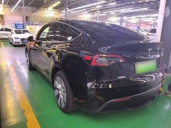Tesla Model Y 2022 Facelift Rear-Wheel Drive - ფოტო 5