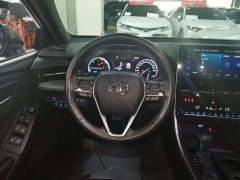 Toyota Avalon Hybrid 2.5L Luxury - ფოტო 11