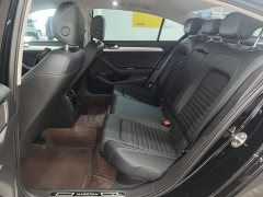 Volkswagen Magotan 2023 2 Million Units Anniversary Edition 280TSI DSG Comfort - ფოტო 17