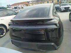 Tesla Model Y Rear-Wheel Drive Launch Edition - ფოტო 6
