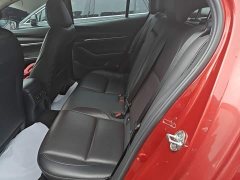 Mazda3 Axela 2.0L Automatic Elegant Edition - ფოტო 17
