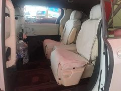 Toyota Sienna 2.5L Hybrid AWD Premium - ფოტო 13