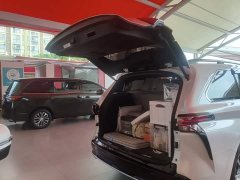Toyota Sienna 2.5L Hybrid AWD Premium - ფოტო 15