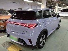 BYD Dolphin 420km Fashion Edition - ფოტო 4