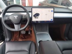 Tesla Model Y Rear-Wheel Drive - ფოტო 10