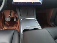 Tesla Model Y Rear-Wheel Drive - ფოტო 14