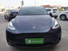 Tesla Model Y Rear-Wheel Drive - ფოტო 3