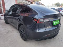 Tesla Model Y Rear-Wheel Drive - ფოტო 5