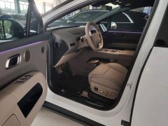 Li Auto i6 2025 Two-Wheel Drive Standard - ფოტო 16