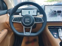 AITO Blue Electric E5 PLUS 120km Standard Travel Custom Edition 7-Seater - ფოტო 11