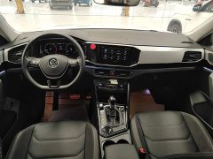 Volkswagen Taos 330TSI FWD Luxury Smart Connect Edition - ფოტო 10