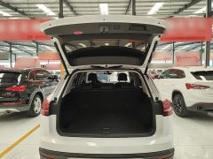 Volkswagen Taos 330TSI FWD Luxury Smart Connect Edition - ფოტო 19