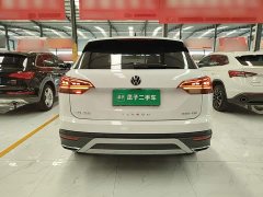 Volkswagen Taos 330TSI FWD Luxury Smart Connect Edition - ფოტო 6