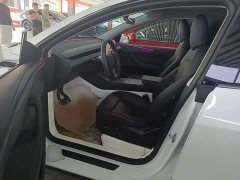 Tesla Model Y Long Range All-Wheel Drive - ფოტო 15
