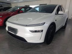 Tesla Model Y Long Range All-Wheel Drive - ფოტო 2