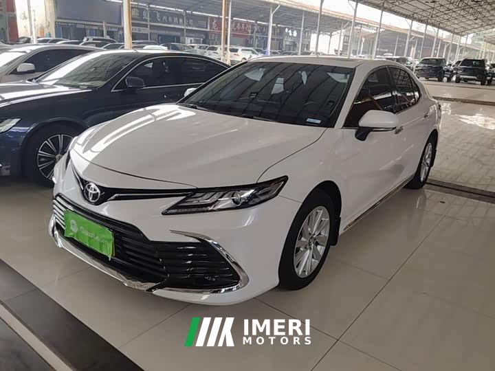 Toyota Camry 2.0G Luxury Edition