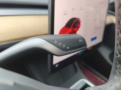 Tesla Model Y 2021 Standard Range RWD - ფოტო 14