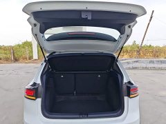 Volkswagen Touareg 2026 Sharp 300TSI Sharp Enjoy Edition - ფოტო 19