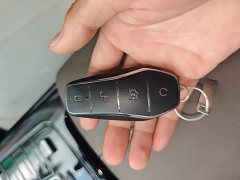 BYD Qin PLUS Glory Edition DM-i 55KM Leading - ფოტო 9
