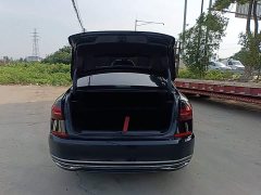 Volkswagen Passat 330TSI Elite - ფოტო 19