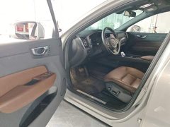 Volvo XC60 B5 AWD Smart Luxury Edition - ფოტო 16