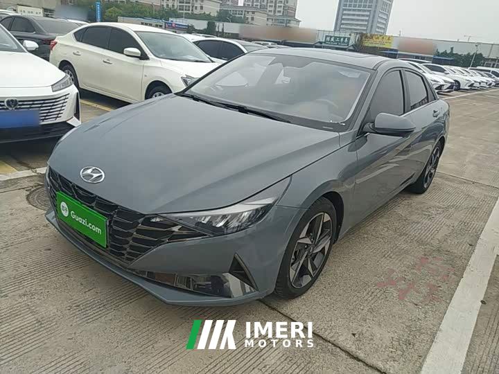 Hyundai Elantra 1.5L CVT Luxury