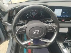 Hyundai Elantra 1.5L CVT Luxury - ფოტო 11