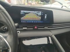 Hyundai Elantra 1.5L CVT Luxury - ფოტო 13