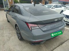 Hyundai Elantra 1.5L CVT Luxury - ფოტო 5