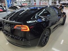 Tesla Model 3 Performance All-Wheel Drive - ფოტო 7